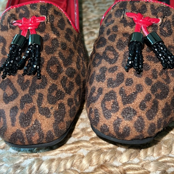 Dana Buchman Sabine Cheetah Print Loafers flats - Picture 8 of 9